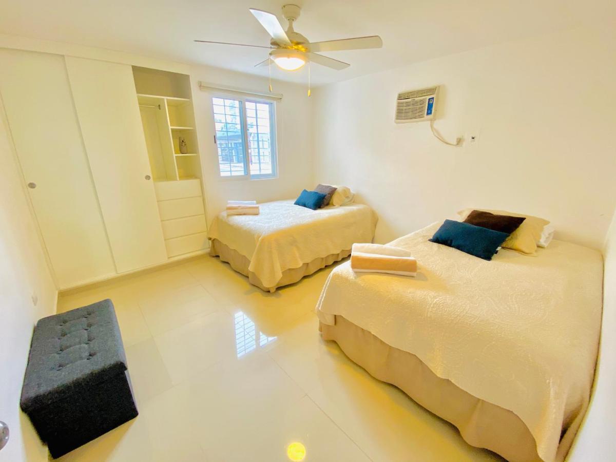 Apartamento cálido y moderno en la entrada de la zona hotelera Cancún Exterior foto