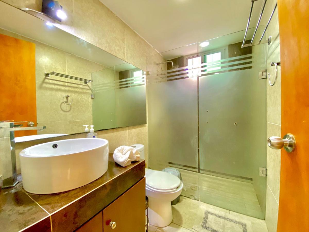 Apartamento cálido y moderno en la entrada de la zona hotelera Cancún Exterior foto