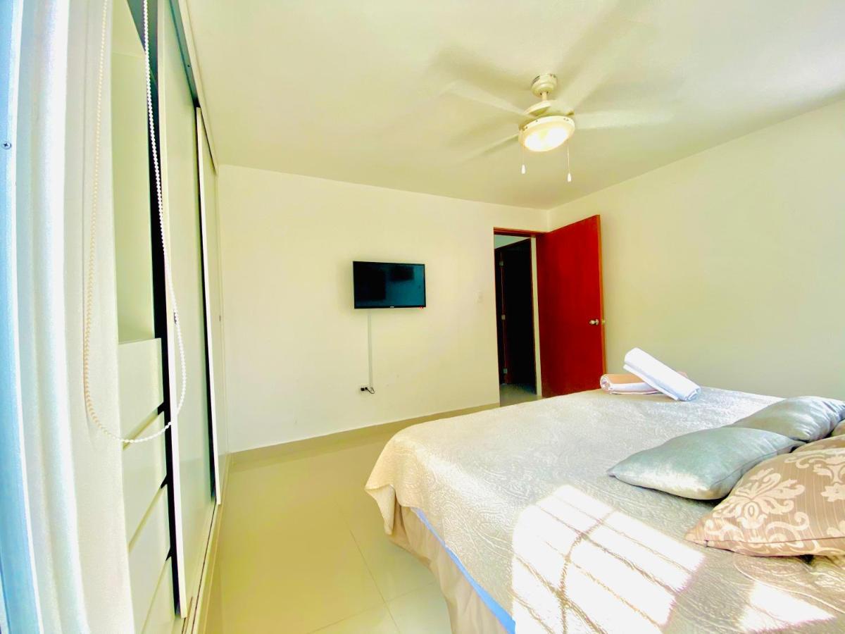 Apartamento cálido y moderno en la entrada de la zona hotelera Cancún Exterior foto