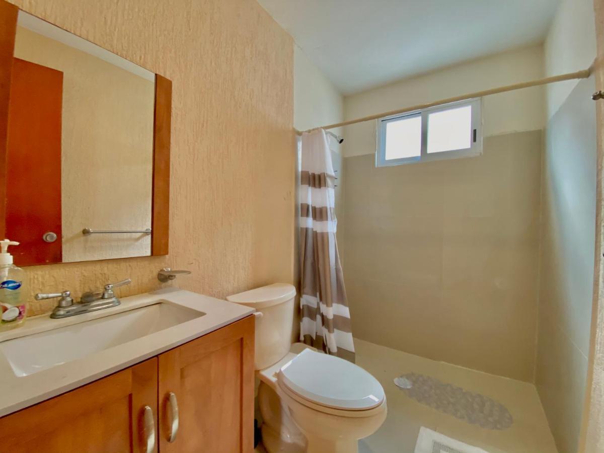 Apartamento cálido y moderno en la entrada de la zona hotelera Cancún Exterior foto